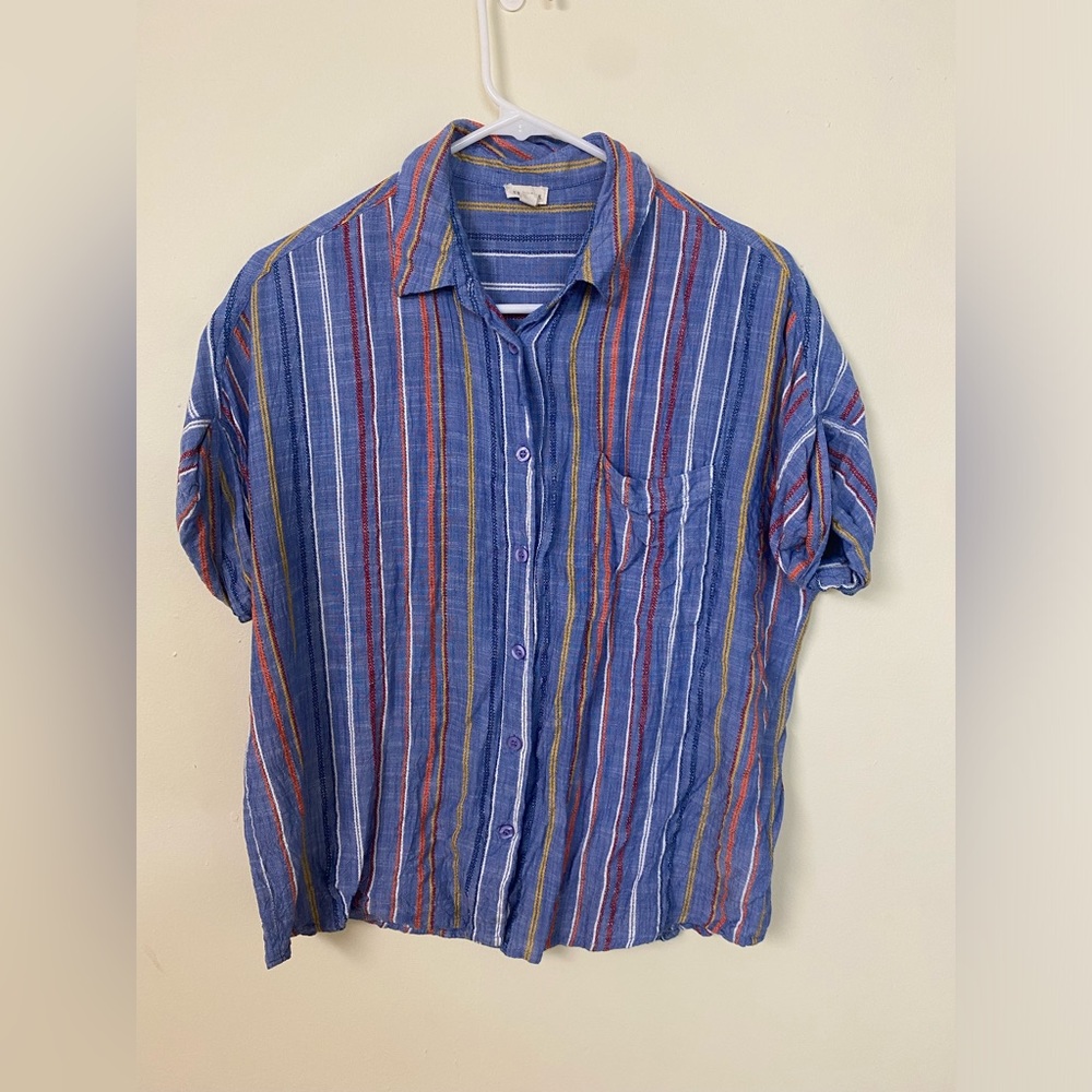 En Creme Chambray Embroidered Button Down